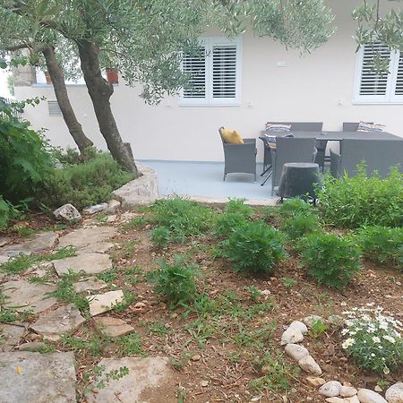 Apartman Igor Podgora Exteriér fotografie